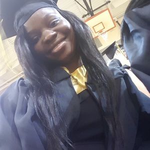 Meet your Posher, Kiana